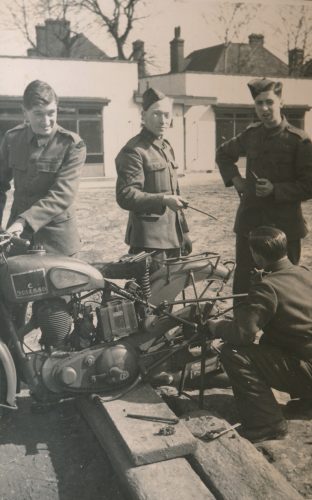 N114 - Barry Howard (left) - Rfn. Donald King collection