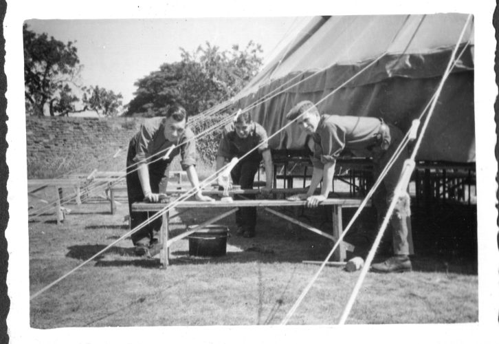 N119 - "John Minks, Morris and Don" - Rfn. Donald King collection