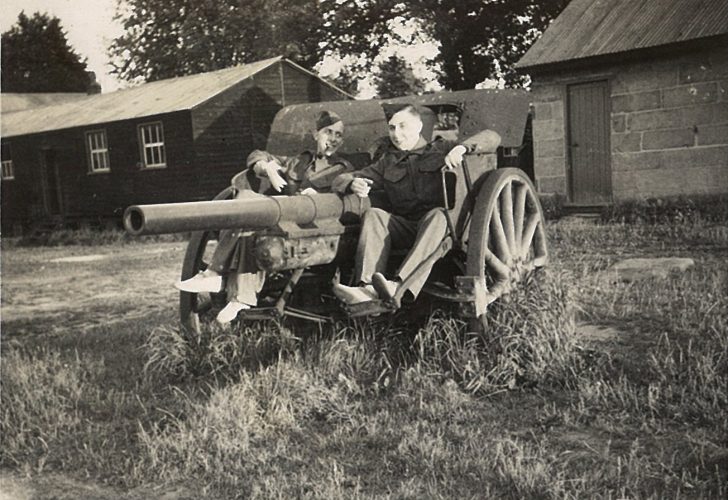 N130 - "Jack & Reg" - Rfn. Donald King collection