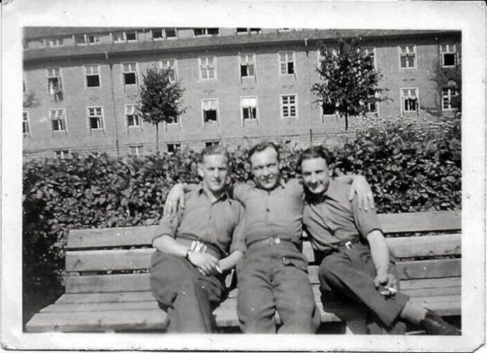 N200 - 'Taffy, Swanney, Ron' - L/Cpl. W.H. Swainsbury coll.